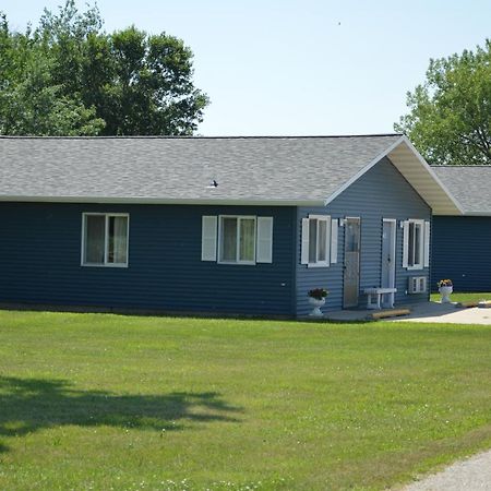 Americas Best Value Inn Suburban Emmetsburg Exterior foto