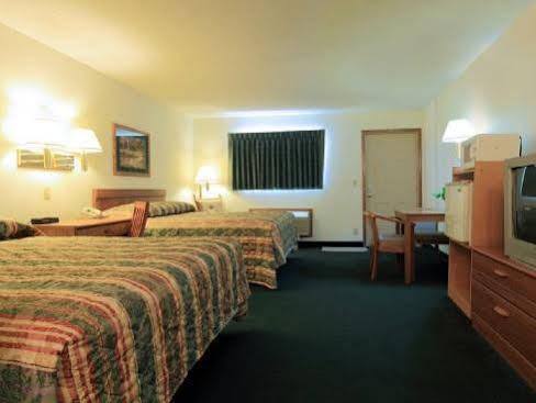Americas Best Value Inn Suburban Emmetsburg Exterior foto