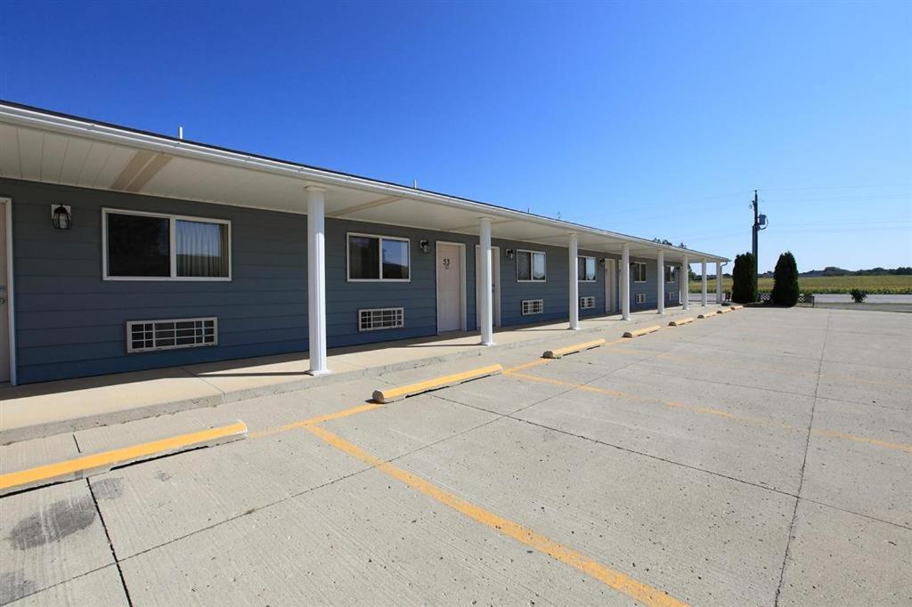 Americas Best Value Inn Suburban Emmetsburg Exterior foto