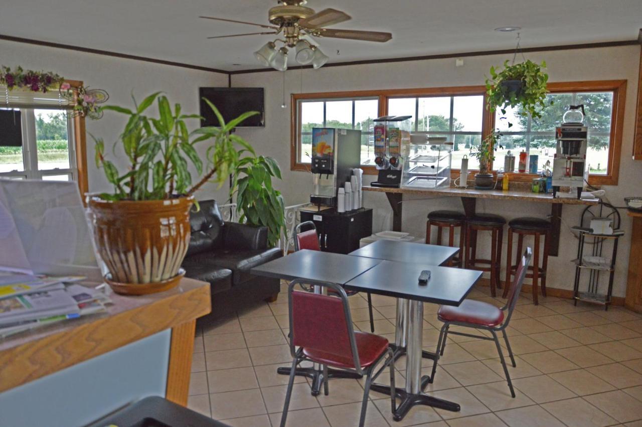 Americas Best Value Inn Suburban Emmetsburg Exterior foto
